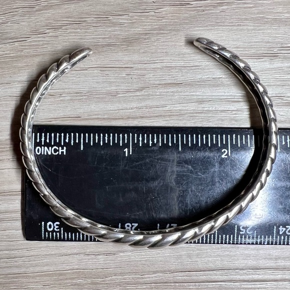 Vintage Designer Signed Sterling Carolyn Pollack Silver Twisted Cuff Bracelet - Picture 10 of 11